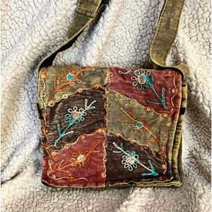 Gorgeous fabric crossbody purse